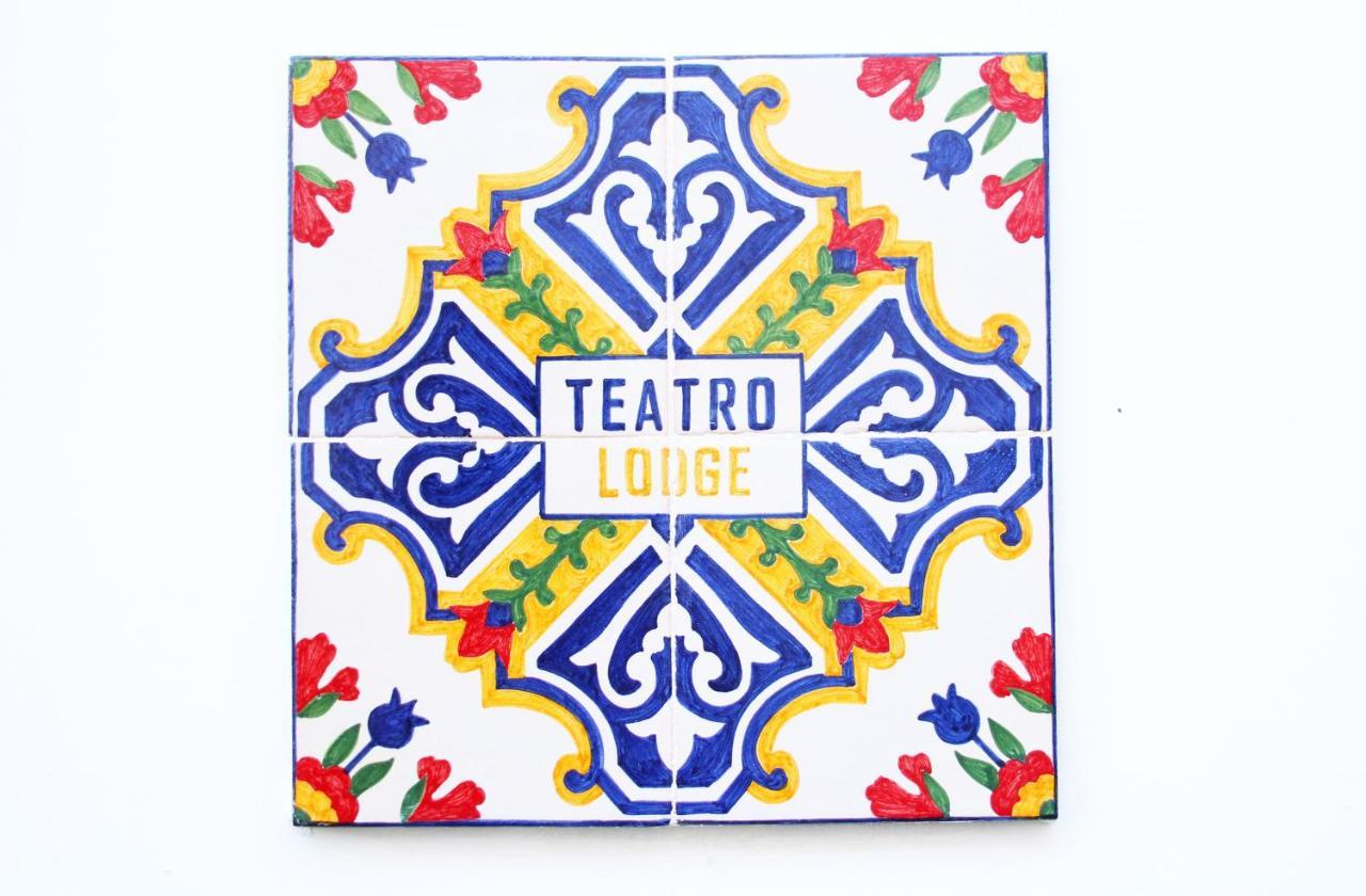 Teatro Lodge Евора Екстериор снимка